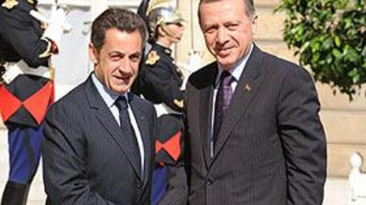 Erdoğan Fransa lideri Sarkozy ile görüştü