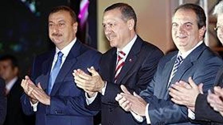 Türk-Yunan doğalgaz boru hattı açıldı Türk-Yunan doğalgaz boru hattı açıldı