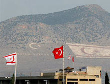KKTC'de izolasyon zirvesi