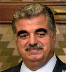 Refik Hariri saldırıda öldü Refik Hariri saldırıda öldü