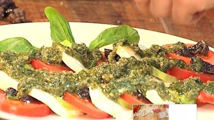Avakadolu mozarella caprese salata nasıl yapılır