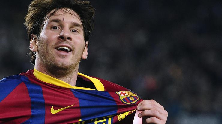 Messi formasına kavuşuyor