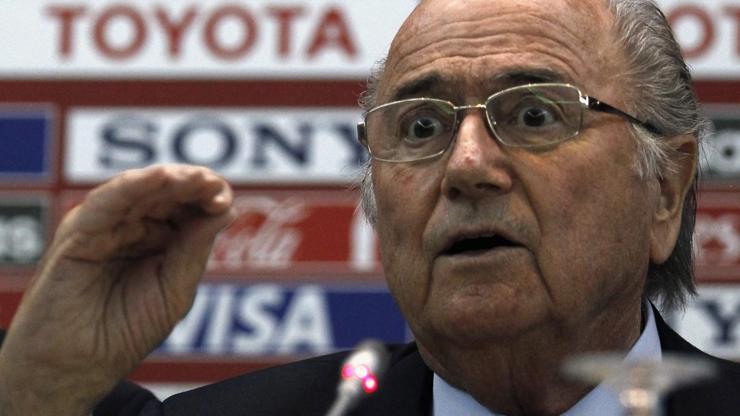 Blatter taburcu edildi
