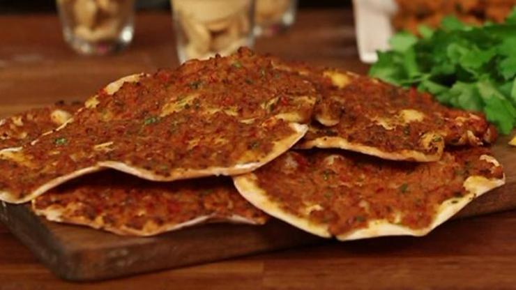 Lahmacun nasıl yapılır