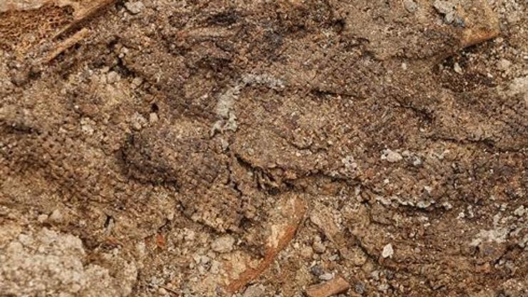 Çatalhöyükte dünyanın ilk keten kumaşı bulundu