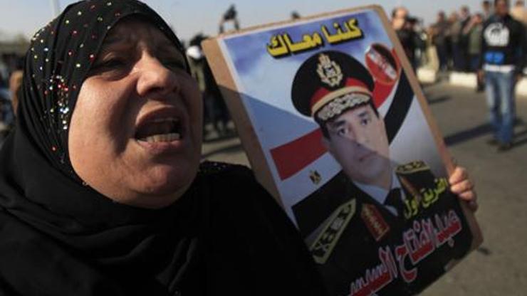 El Sisi Cumhurbaşkanlığına aday olacak