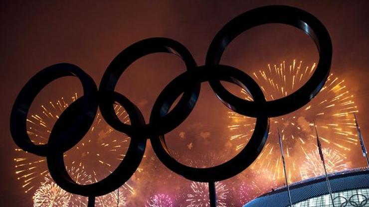 Soçi Kış Olimpiyat oyunları kapanış töreni ile sona erdi