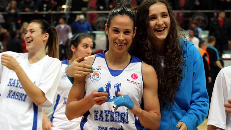 FIBA Kadınlar Avrupa Ligi: - Kayseri KASKİ: 63 - Beratta Famila: 50