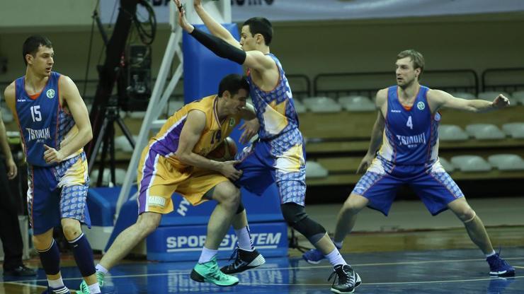 FIBA EuroChallenge Kupası: Royal Halı Gaziantep: 59 - Tsmoki Minsk: 58