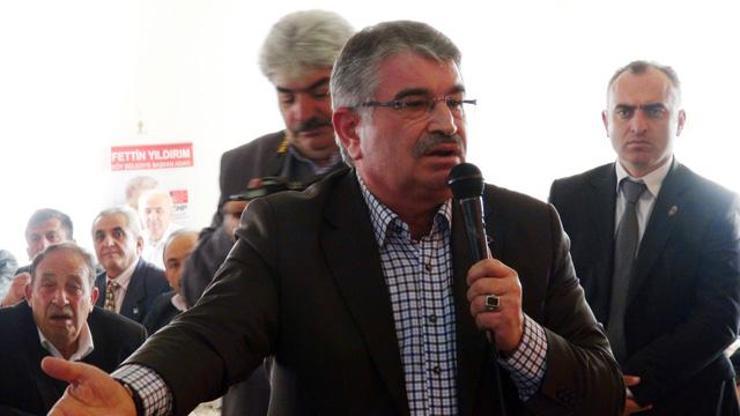 AK Partili eski bakan İdris Naim Şahinden CHP adayına destek