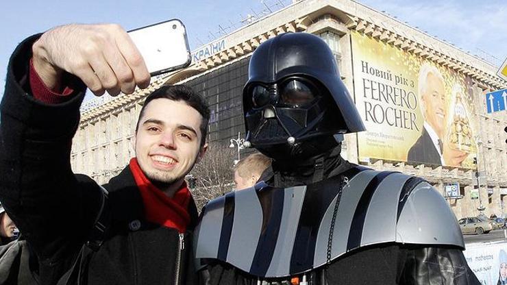 Darth Vader Ukrayna Cumhurbaşkanlığı seçimlerinde aday