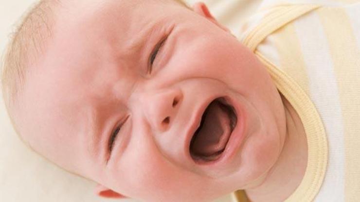 Bebeklerde akmayan gözyaşına dikkat