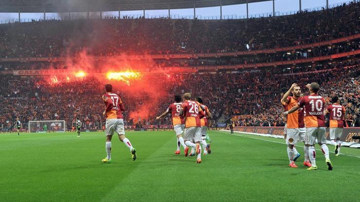 Galatasaraya seyircisiz oynama cezası geliyor
