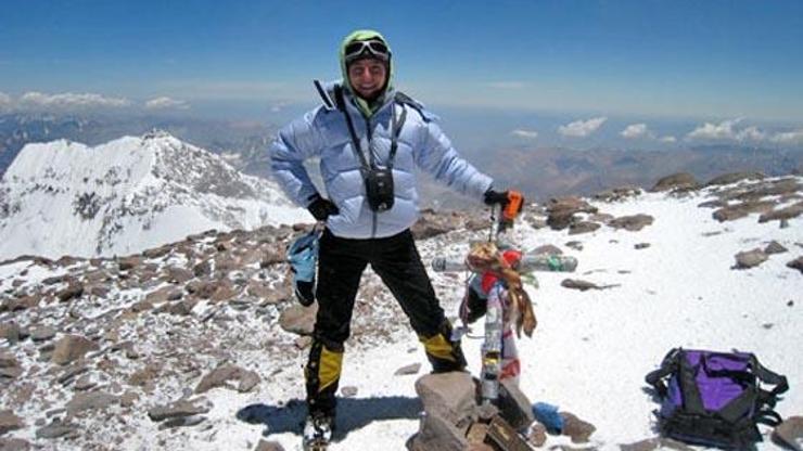 Everestteki çığda kaybolan Türk profesörden iyi haber