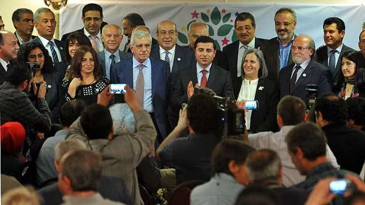 BDP milletvekilleri HDPye geçti