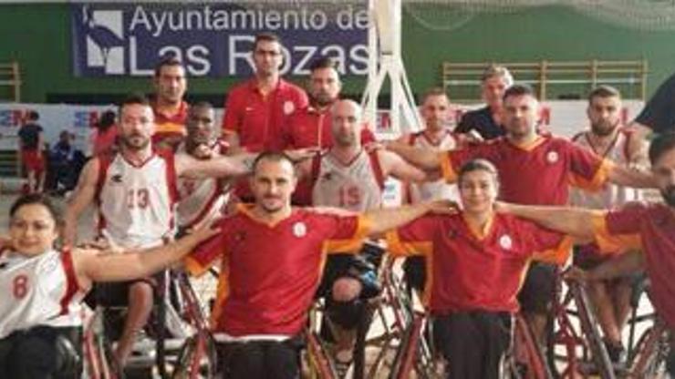 Galatasaray Şampiyon Kulüpler Kupasında finale yükseldi