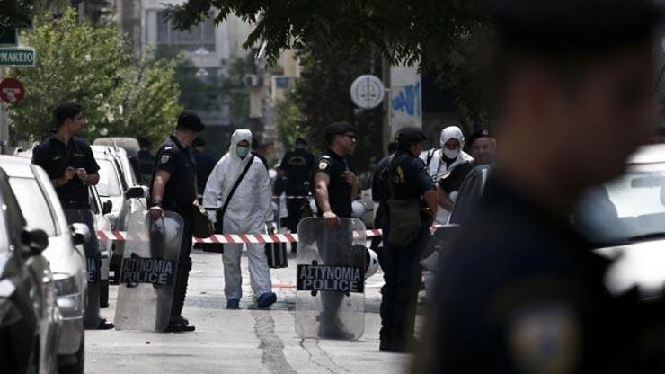 Yunanistanda PASOK binasına silahlı saldırı