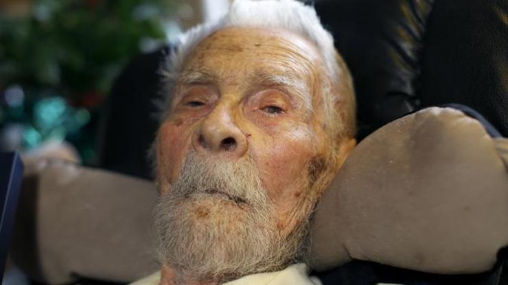 Dünyanın en yaşlı erkeği 111 yaşında öldü