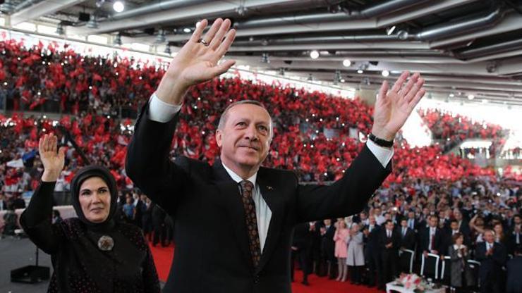 Erdoğan: Bir devlet adamı en çok kibirden çekinmeli