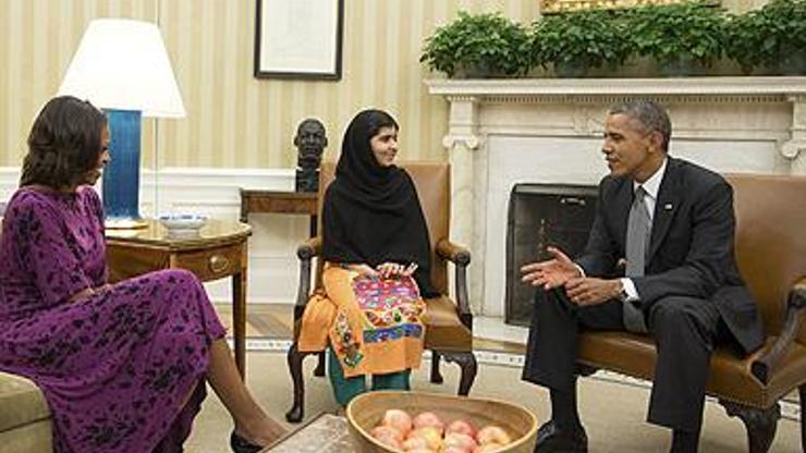 Obama ailesi ile Malala buluştu