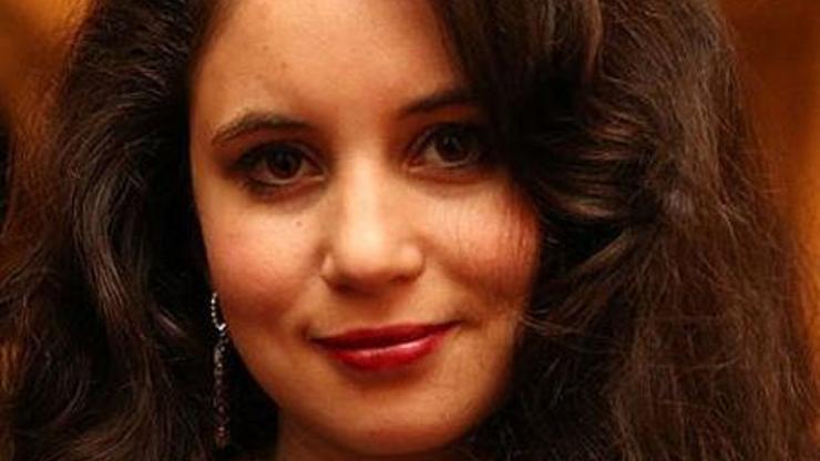 Karsu Dönmez Afişe konuştu