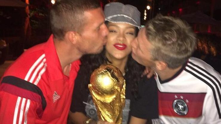 Rihanna Dünya Kupasında tarih yazdı