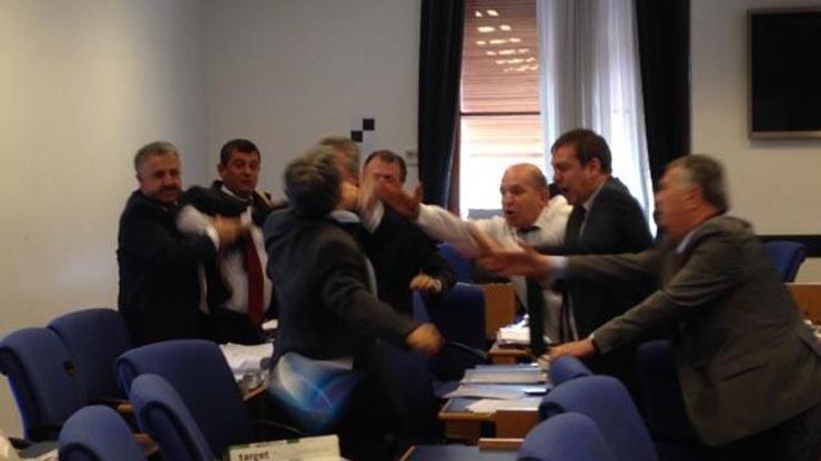Meclisteki kavga yargıya taşınıyor