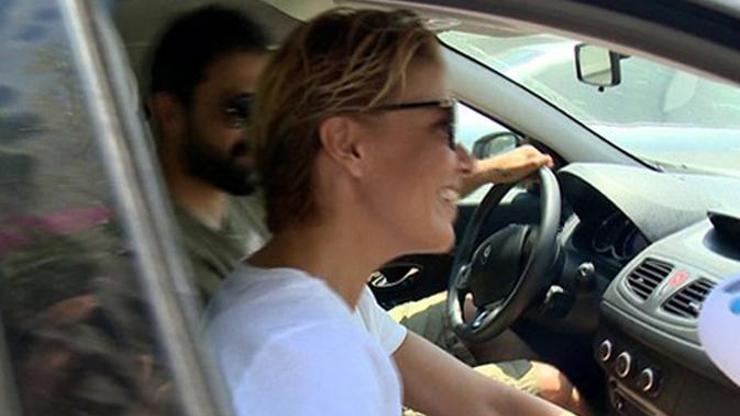 Gülben Ergen, Erhan Çelik çifti ilk kez görüntülendi