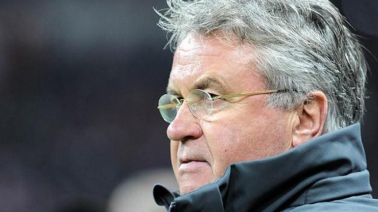 Avustralya Hiddink ile temasta