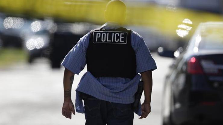 ABD polisi St. Louisde bir siyah genci daha vurdu