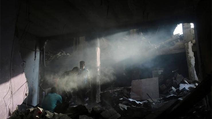 İsrail Gazzeyi vurmaya devam ediyor