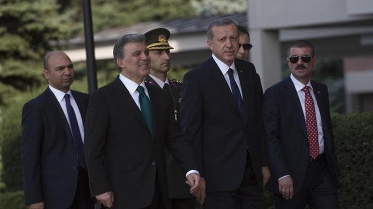Abdullah Gül görevini Recep Tayyip Erdoğana devretti