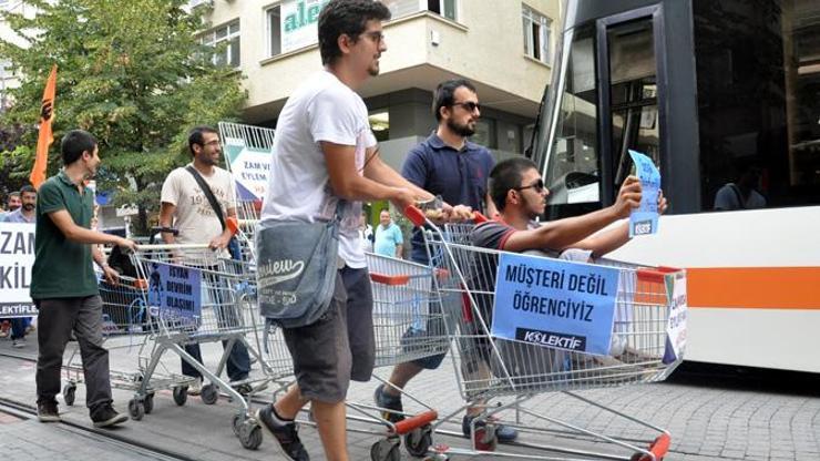 Ulaşım zammına ilginç protesto