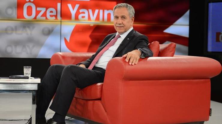 Bülent Arınç: Türkiye için maddi manevi açıdan bir yıkım olabilir