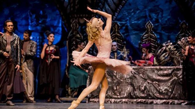 Devlet Opera ve Balesinden balerine tayt yasağı açıklaması
