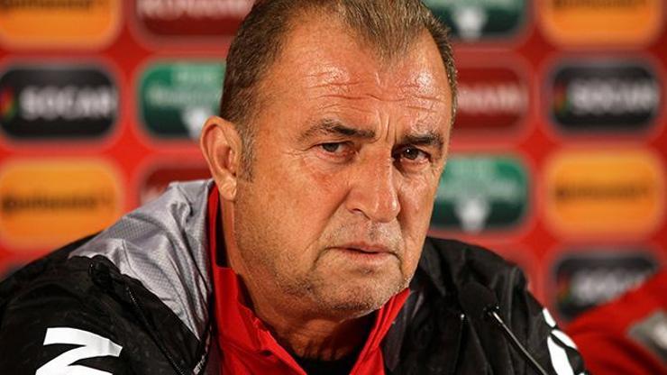 Fatih Terim gazeteciyi azarladı