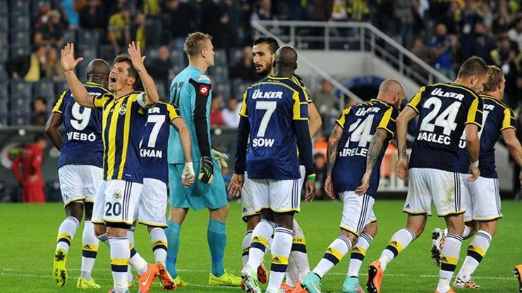 Fenerbahçe penaltılarla güldü! Fenerbahçe penaltılarla güldü!