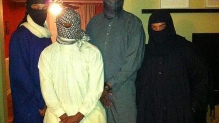 Cadılar bayramı için IŞİD militanı oldular
