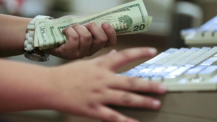 Dolar, 1,5 ayın en yüksek seviyesini gördü