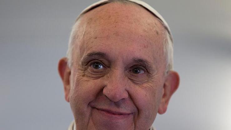 Papa: IŞİDle diyalog kapısını kapatmayın