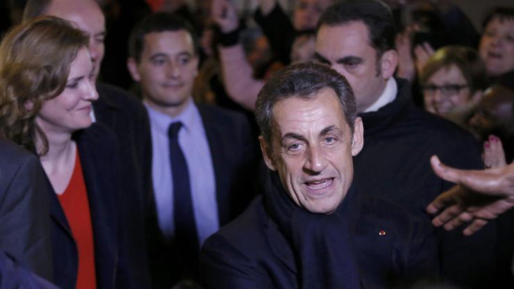 Sarkozy ana muhalefetin lideri olarak döndü