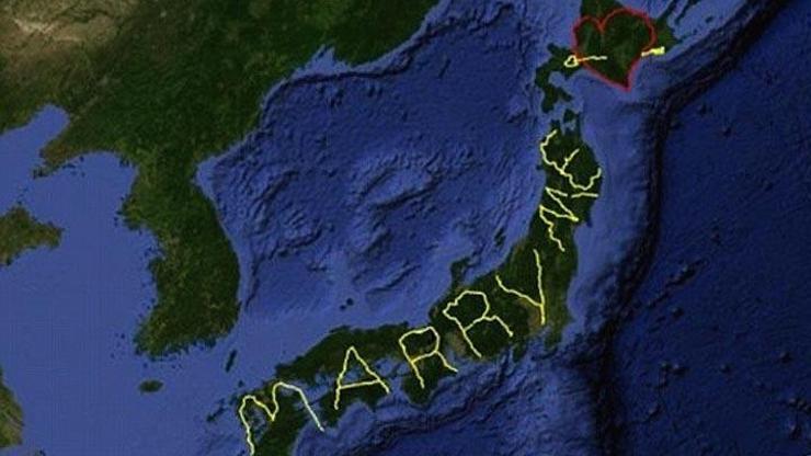 Japon sanatçının 7 bin kilometre dolambaçlı evlilik teklifi Japon sanatçının 7 bin kilometre dolambaçlı evlilik teklifi