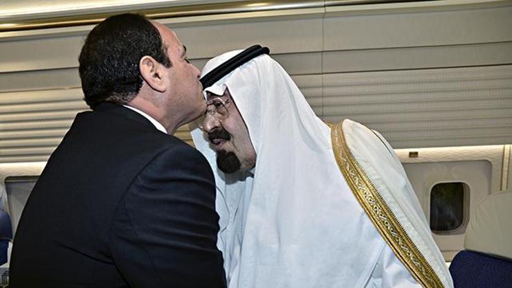 Mısır Cumhurbaşkanı Sisi, Suudi Kralını ziyaret etti