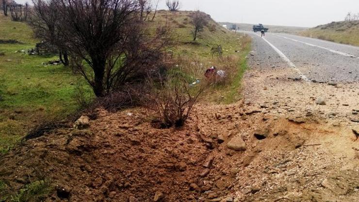Diyarbakırda yola döşenmiş 50 kilogram bomba bulundu