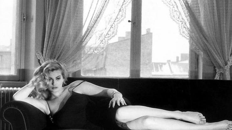 Fellininin ilham perisi Anita Ekberg öldü