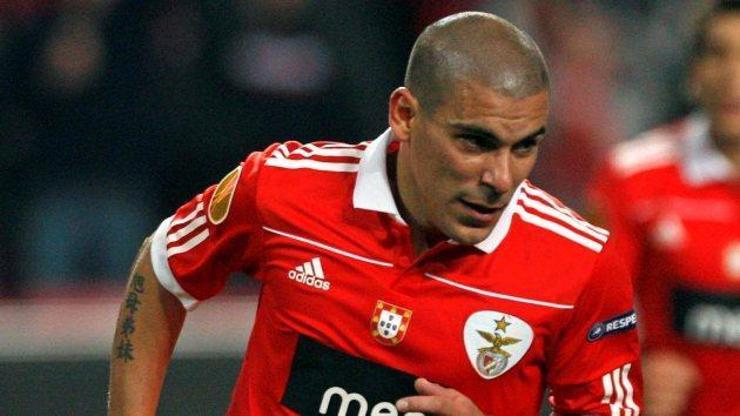 Benfica Maxi Pereirayı vermiyor