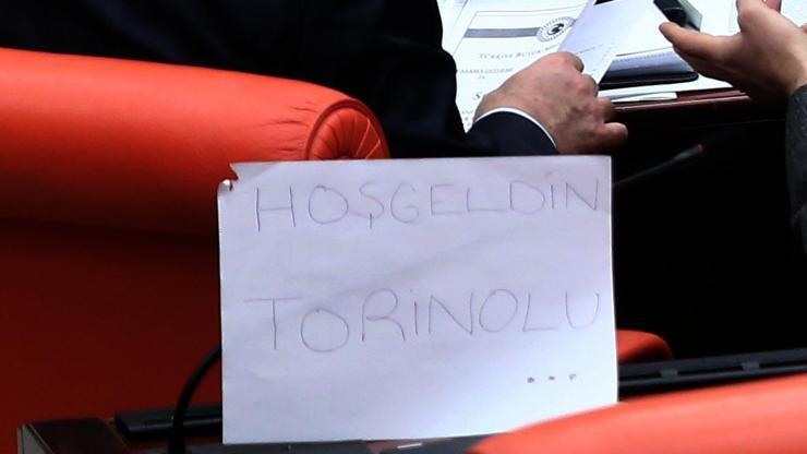 AK Parti sırasında Hoşgeldin Torinolu yazısı
