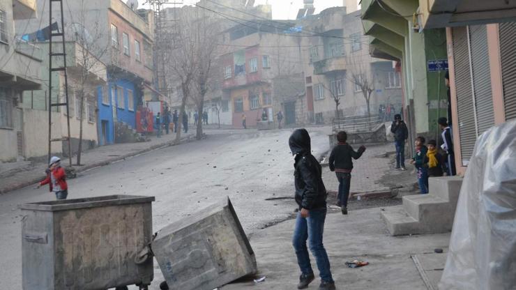 KCKdan Cizre olayları ve İstanbuldaki bombalı paketler açıklaması