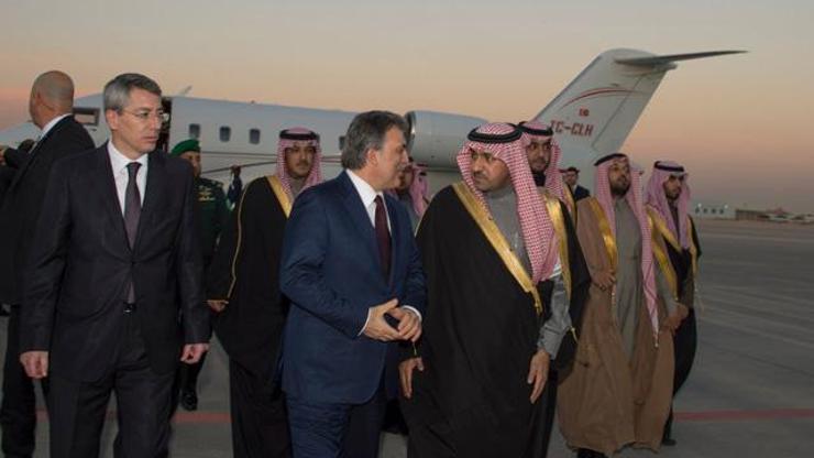 Dünya liderleri Suudi Arabistana akın ediyor