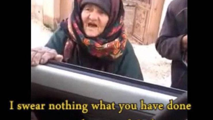 IŞİD militanlarına kafa tutan büyükanne